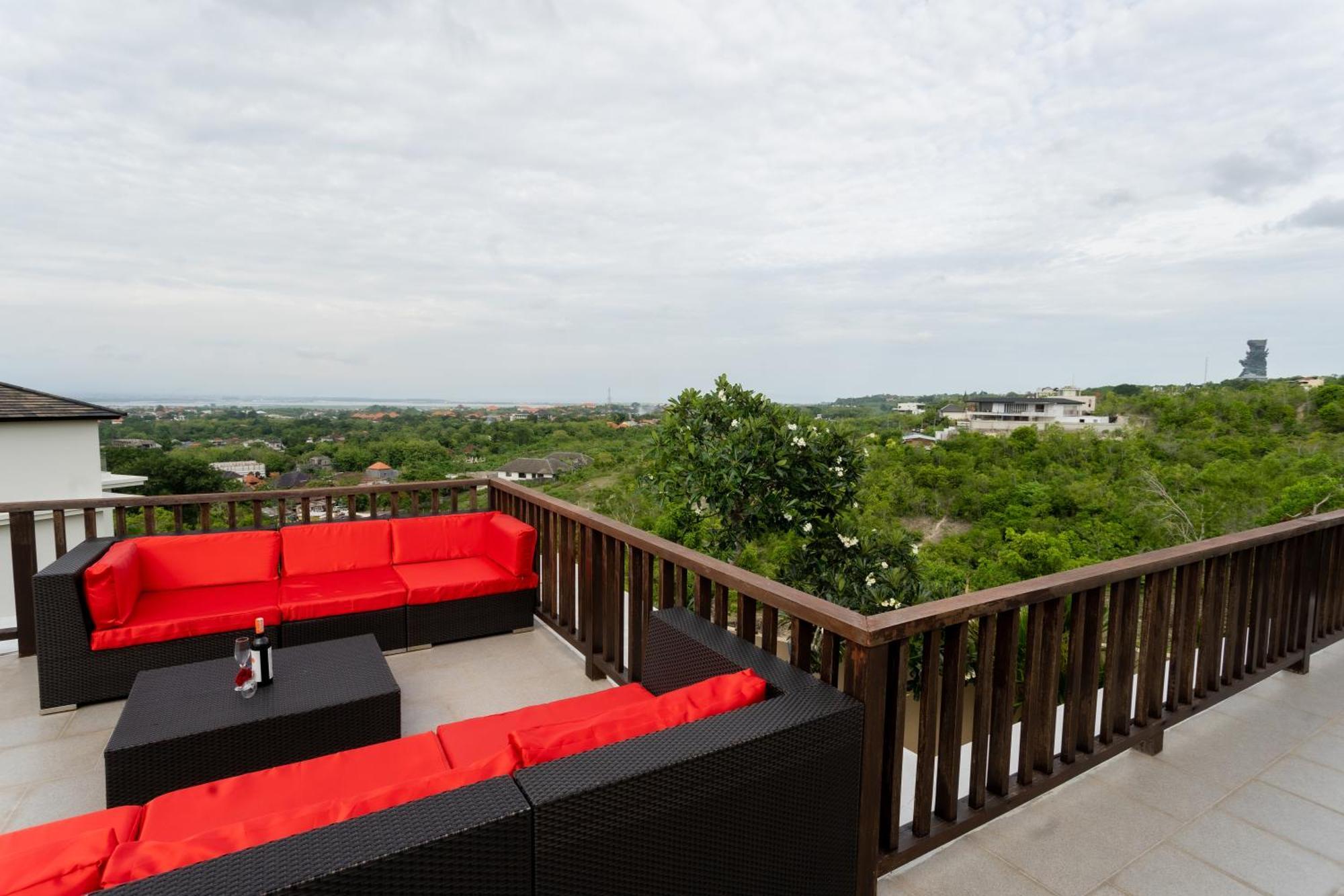 Jimbaran Sea View Villa Exterior photo
